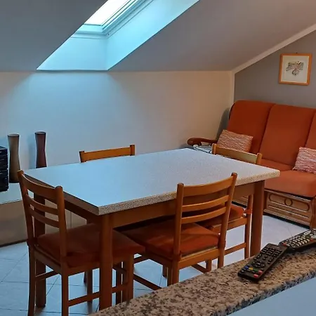 Διαμέρισμα Mansarda Luminosa